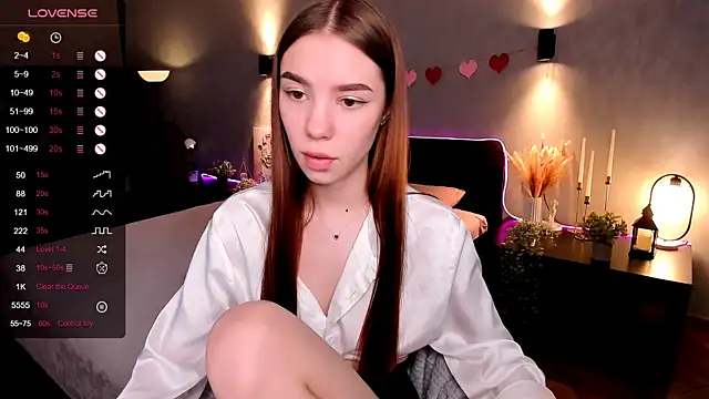 MilliBrown  online show from 10-10-25, 08:37