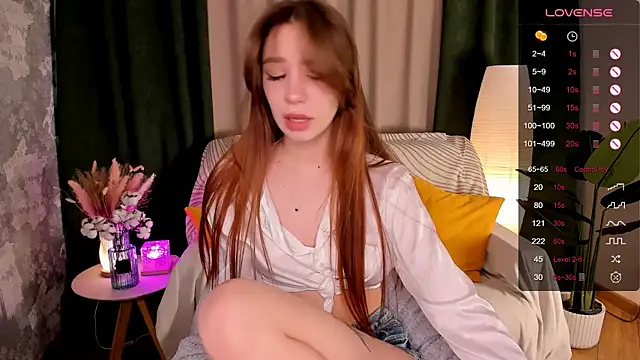 MilliBrown  online show from 04-05-26, 08:10