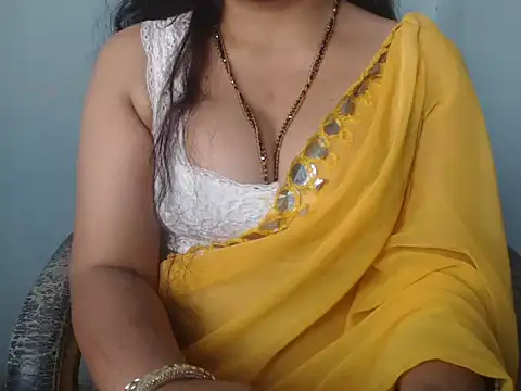 Snapshot of Jannat_ji chatting on 10-15-25, 10:56 Jannat ji online show from 10-15-25, 10:56