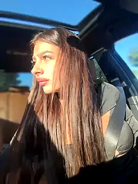 Snapshot of LaraVegas_ chatting on 09-16-25, 05:30 LaraVegas online show from 09-16-25, 05:30