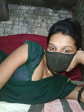 Snapshot of Hoty_girl_143 chatting on 06-04-26, 03:38 Hoty girl 143 online show from 06-04-26, 03:38