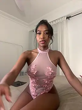 IamCrystal2 online show from 02-17-26, 12:08