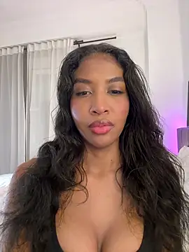 IamCrystal2 online show from 06-16-26, 12:54