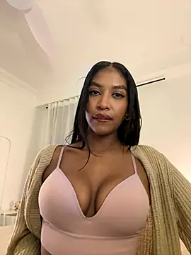 IamCrystal2 online show from 12-03-25, 12:12