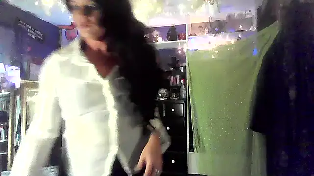 jadegilf1 online show from 12-06-24, 09:18