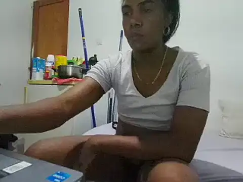 Snapshot of Kam54_ chatting on 09-12-25, 05:29 Kam54 online show from 09-12-25, 05:29