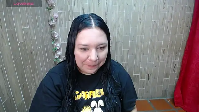 solyeria online show from 11-06-25, 01:20