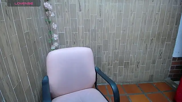 Snapshot of solyeria chatting on 06-17-26, 11:25 solyeria online show from 06-17-26, 11:25