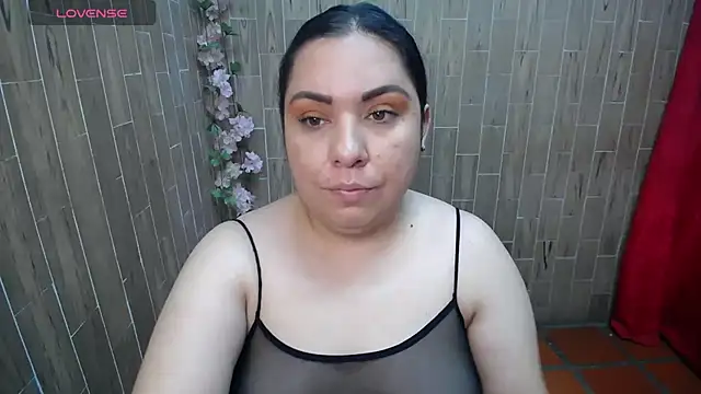 Snapshot of solyeria chatting on 07-26-26, 02:07 solyeria online show from 07-26-26, 02:07