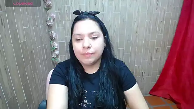 solyeria online show from 10-29-25, 01:26