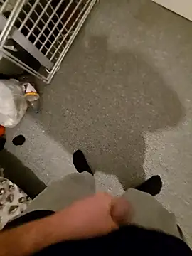 normyx online show from 12-18-25, 01:44