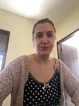 Snapshot of Bia_sexynovaes chatting on 06-09-26, 01:56 Bia sexynovaes online show from 06-09-26, 01:56
