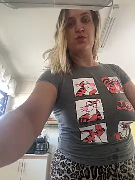 Bia sexynovaes online show from 02-10-26, 05:23