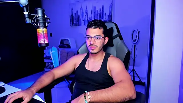 BrunoD31 online show from 10-27-25, 04:46