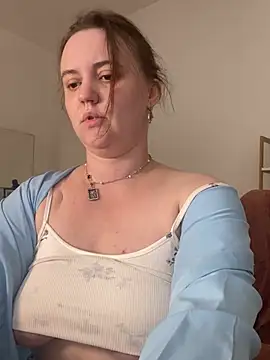 Lella Ryann  online show from 06-27-26, 06:41