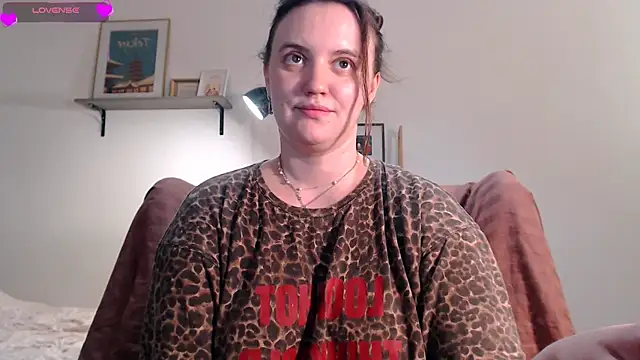 Lella Ryann  online show from 06-20-26, 09:53