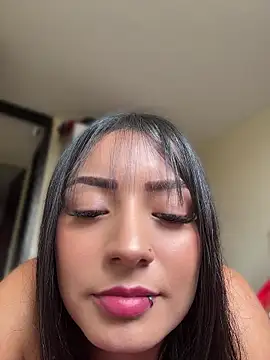 missycanoo online show from 04-21-26, 08:26
