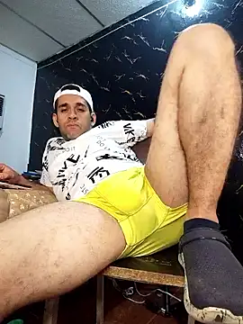 CRISTHIAN GREY01 online show from 01-13-26, 03:43