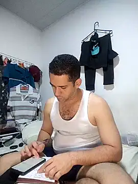 Snapshot of CRISTHIAN_GREY01 chatting on 09-28-25, 06:09 CRISTHIAN GREY01 online show from 09-28-25, 06:09