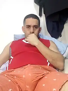 Snapshot of CRISTHIAN_GREY01 chatting on 03-14-25, 05:16 CRISTHIAN GREY01 online show from 03-14-25, 05:16