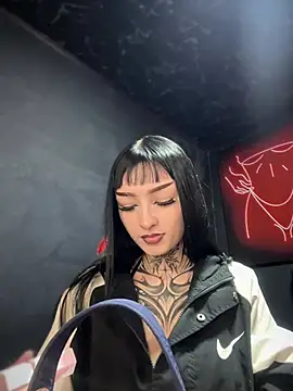 Annie LS online show from 03-13-25, 06:56