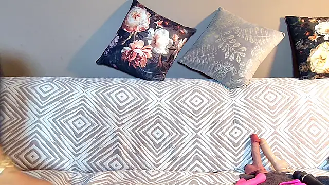 snowpanter online show from 09-15-25, 07:53