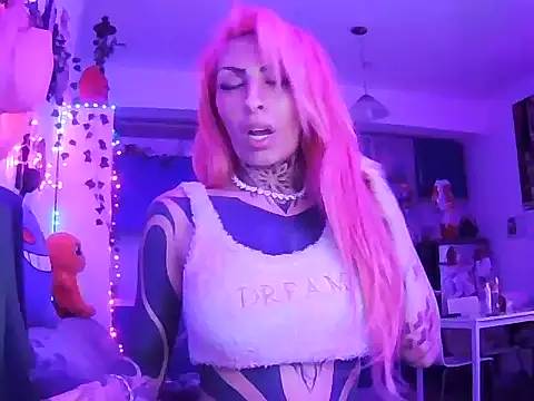 bambolinaofficial online show from 03-25-26, 11:25