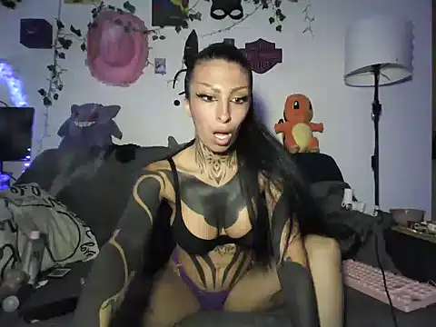 bambolinaofficial online show from 07-22-26, 11:45