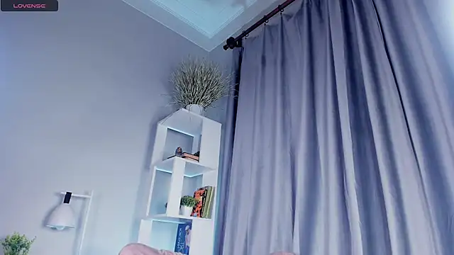 ElizavecaSunrise online show from 03-08-25, 04:06