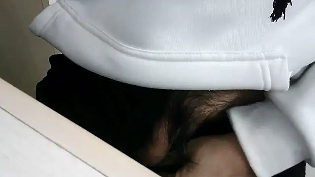 Snapshot of XiaoGuoGuo284512 chatting on 01-07-26, 10:04 XiaoGuoGuo284512 online show from 01-07-26, 10:04