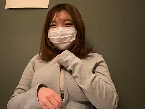 Snapshot of _Yui_ chatting on 01-14-25, 10:59  Yui  online show from 01-14-25, 10:59