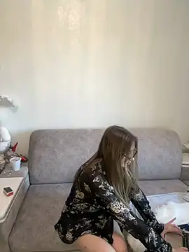 Snapshot of MollyOrgazm chatting on 02-16-25, 09:15 MollyOrgazm online show from 02-16-25, 09:15