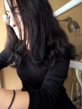 Snapshot of saidaskye chatting on 11-13-25, 09:24 saidaskye online show from 11-13-25, 09:24