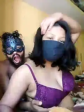 Snapshot of Radhikadavi879 chatting on 02-12-25, 08:38 Radhikadavi879 online show from 02-12-25, 08:38