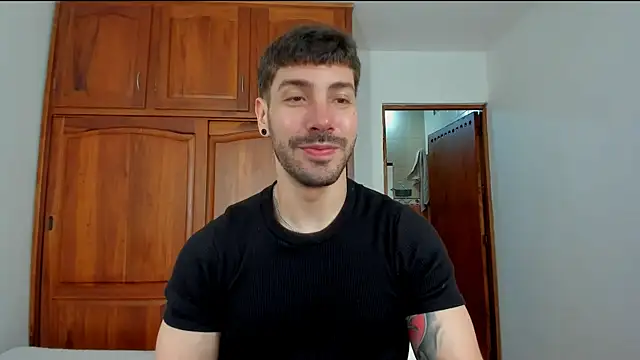Guyinthemountain online show from 06-24-26, 04:16