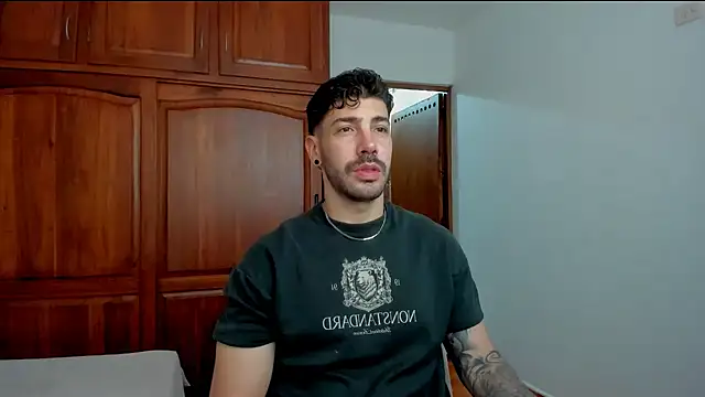 Guyinthemountain online show from 05-29-26, 01:06