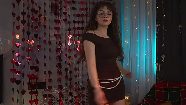 Snapshot of FlairEdgin chatting on 02-19-26, 07:11 FlairEdgin online show from 02-19-26, 07:11