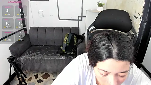 JulietaKane online show from 09-09-25, 03:49