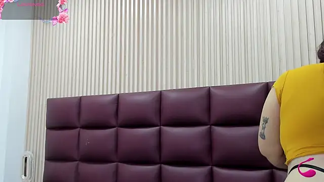 JulietaKane online show from 12-04-25, 05:06