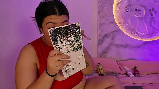 Snapshot of JulietaKane chatting on 02-28-26, 06:02 JulietaKane online show from 02-28-26, 06:02