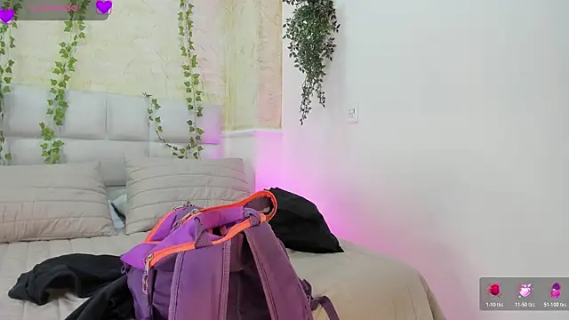JulietaKane online show from 06-25-26, 08:36