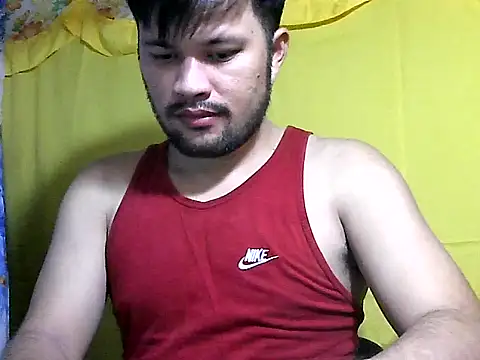 Snapshot of HairyHottestpinoyHandsome chatting on 05-28-26, 01:39 HairyHottestpinoyHandsome online show from 05-28-26, 01:39