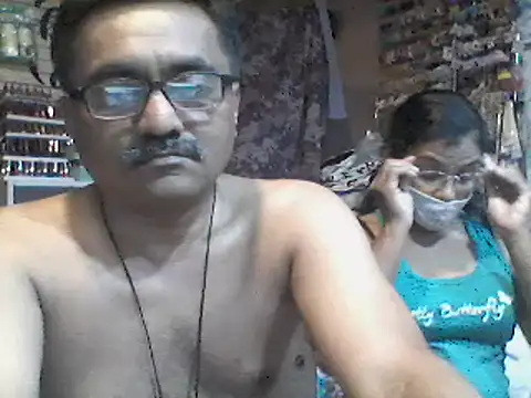 Snapshot of LOVEGURU_D chatting on 03-20-25, 05:47 LOVEGURU D online show from 03-20-25, 05:47