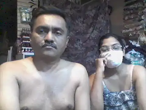 Snapshot of LOVEGURU_D chatting on 03-18-25, 10:39 LOVEGURU D online show from 03-18-25, 10:39