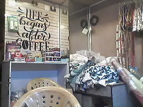 Snapshot of LOVEGURU_D chatting on 02-26-25, 06:04 LOVEGURU D online show from 02-26-25, 06:04