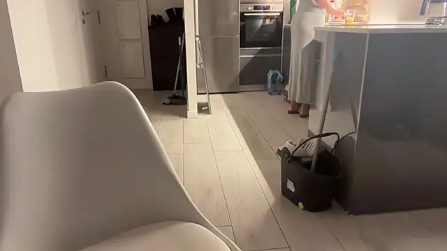 leaxoxo online show from 12-05-24, 06:49