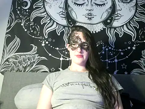 Snapshot of LexiSnowUK chatting on 02-09-25, 09:06 LexiSnowUK online show from 02-09-25, 09:06