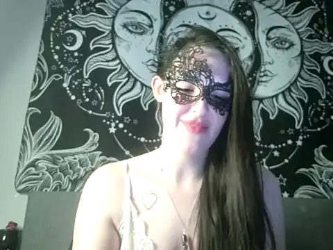 Snapshot of LexiSnowUK chatting on 02-10-25, 07:17 LexiSnowUK online show from 02-10-25, 07:17