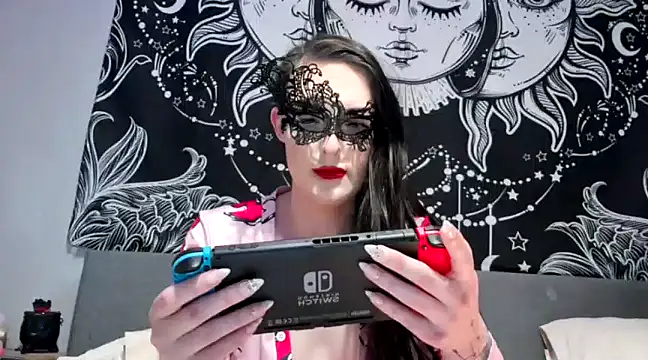 Snapshot of LexiSnowUK chatting on 02-21-25, 10:59 LexiSnowUK online show from 02-21-25, 10:59