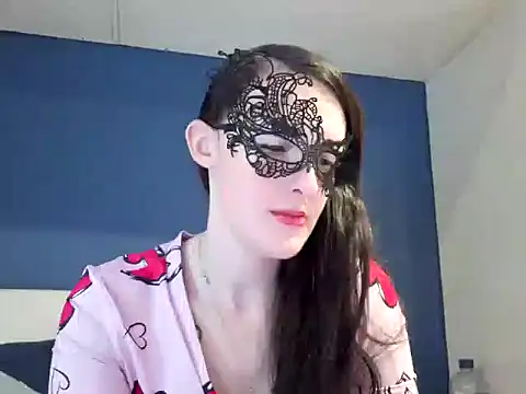 Snapshot of LexiSnowUK chatting on 01-30-25, 08:21 LexiSnowUK online show from 01-30-25, 08:21